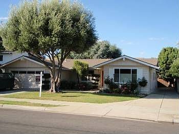 1st image of 15390 Calle Enrique