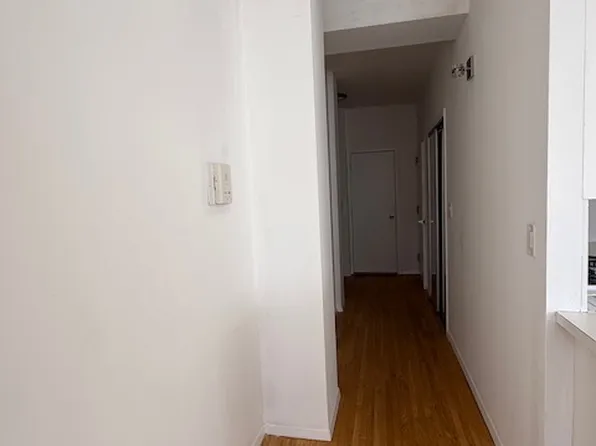 4050 Nostrand Avenue image 9 of 17