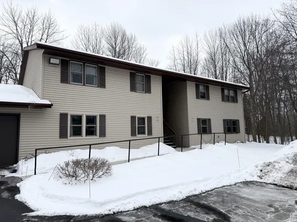 910 East Cedar AVENUE #502, Manitowoc, WI 54220