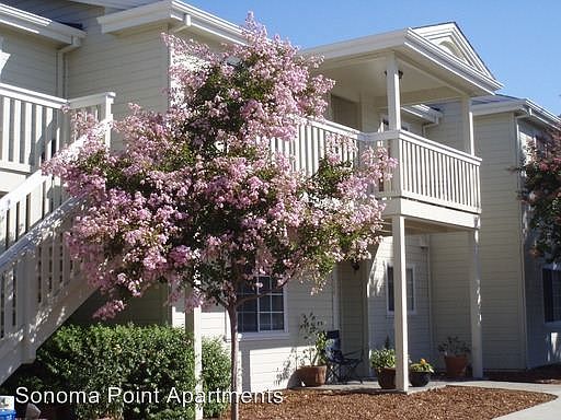 5th image of 202 Tuscany Pl