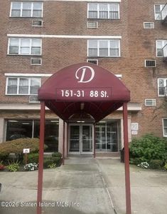 15131 88th St APT 2F, Queens, NY, 11414