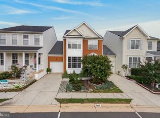 348 Ebaugh Dr SE, Leesburg, VA 20175