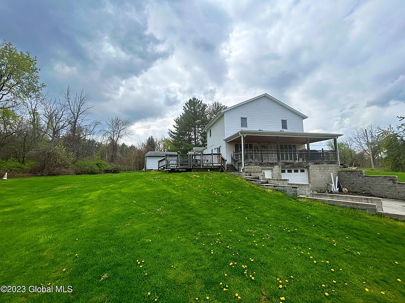 4th image of 43 Unionville Feura Bush Road