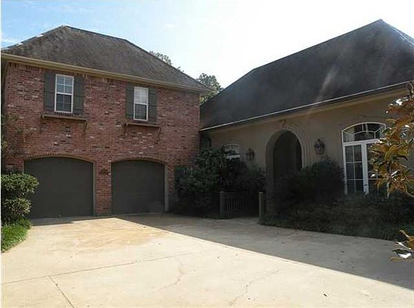 1st image of 150 Enchanted Oak Blvd