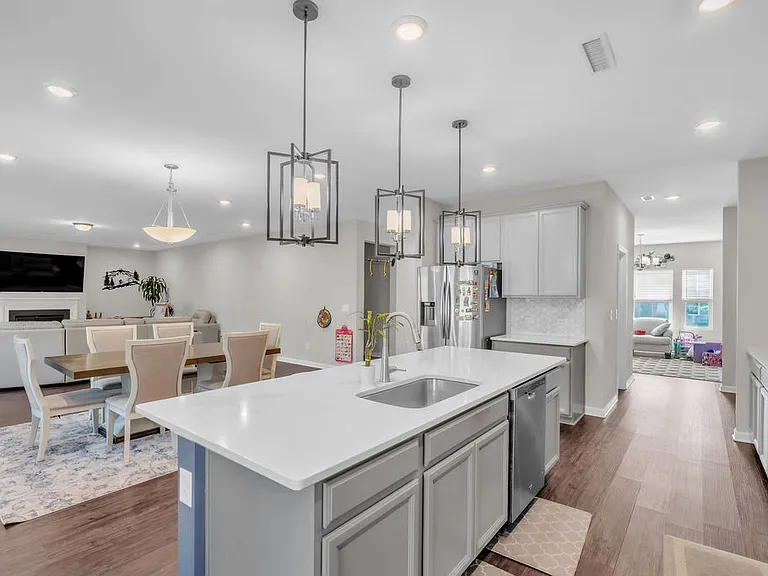 2520 Elm Grant Dr — Photo 6
