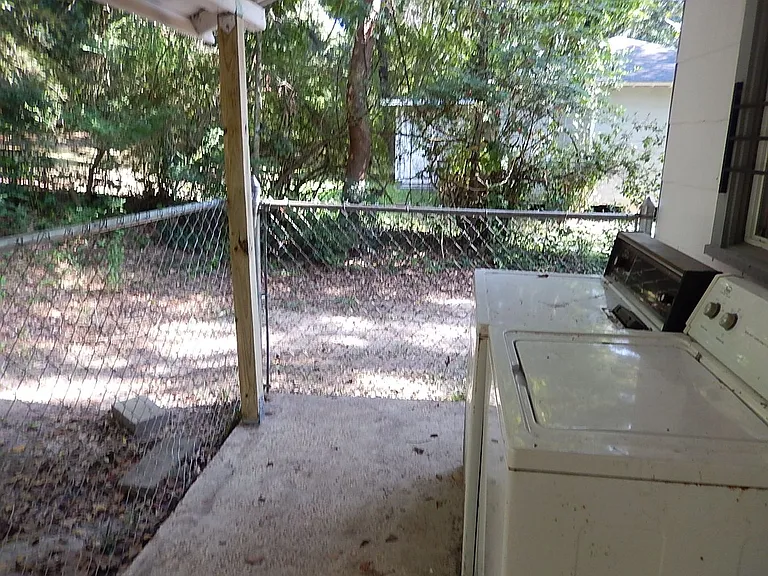 768 Arkansas St — Photo 19