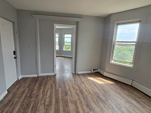 2nd image of 133 Elizabeth Ave APT 3
