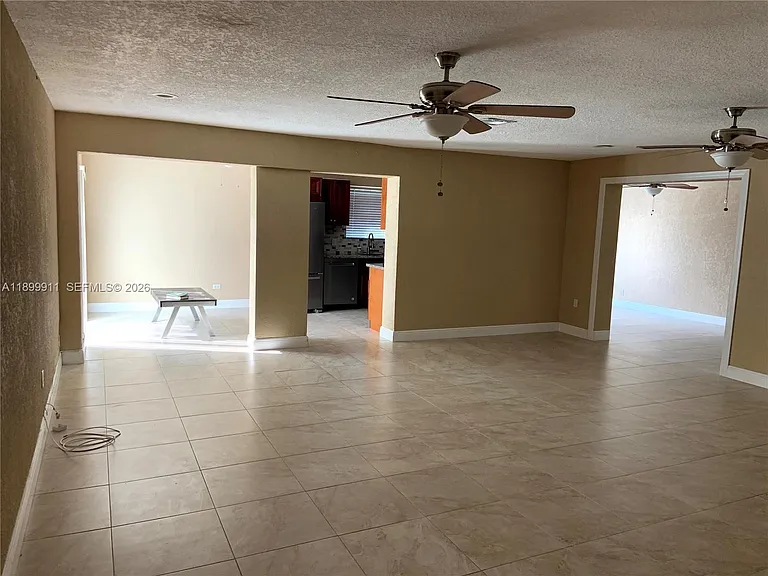 6407 SW 5th St — Photo 48