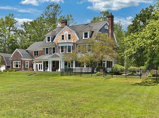 59 S Shrewsbury Dr, Rumson, NJ 07760