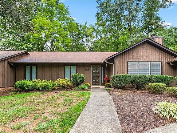 2nd image of 2513 A Cottage Pl