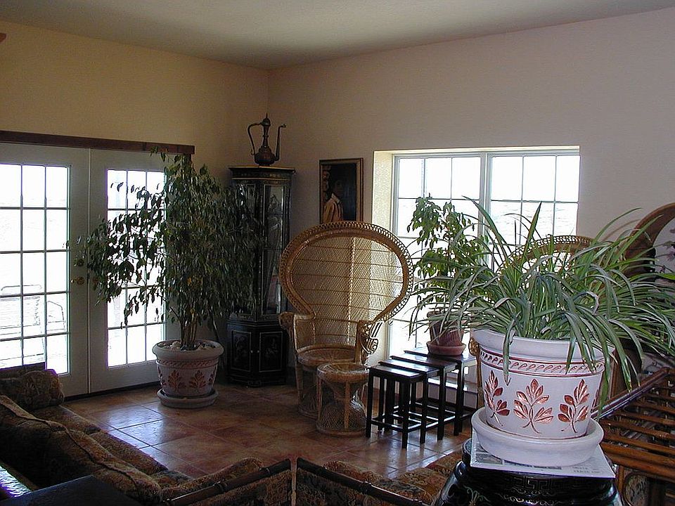 2nd image of 371 County Road 497