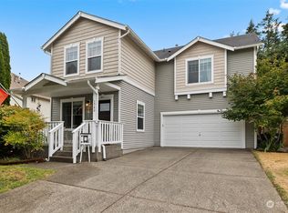 1560 Sinclair Dr, Dupont, WA 98327