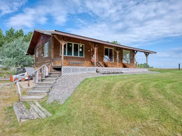 7349 Lax Rd, Embarrass, MN 55732