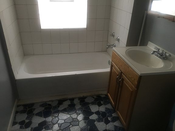 4th image of 6322 S Mozart St