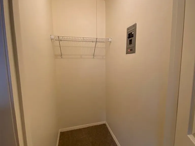State Place Apartment Homes — Photo 78