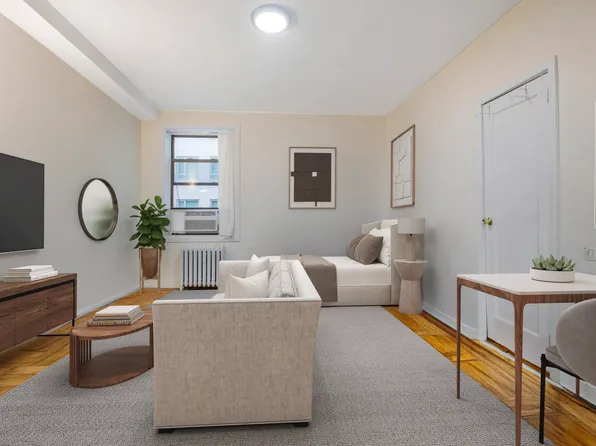 167 East 33rd Street 4B image 1 of 5