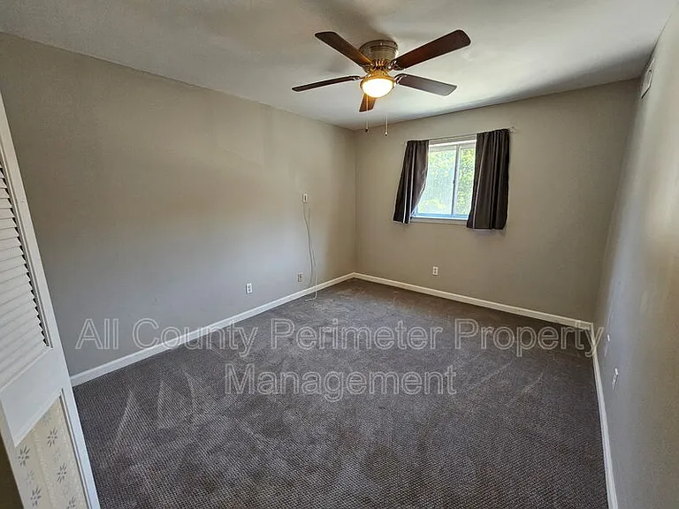 7309 Cardigan Cir — Photo 8