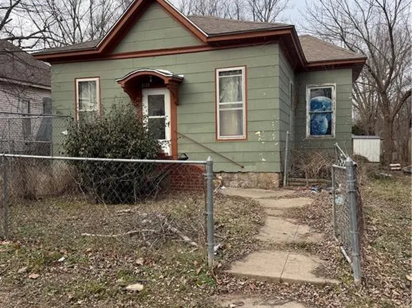 1411 Washington Ave, Parsons, KS 67357