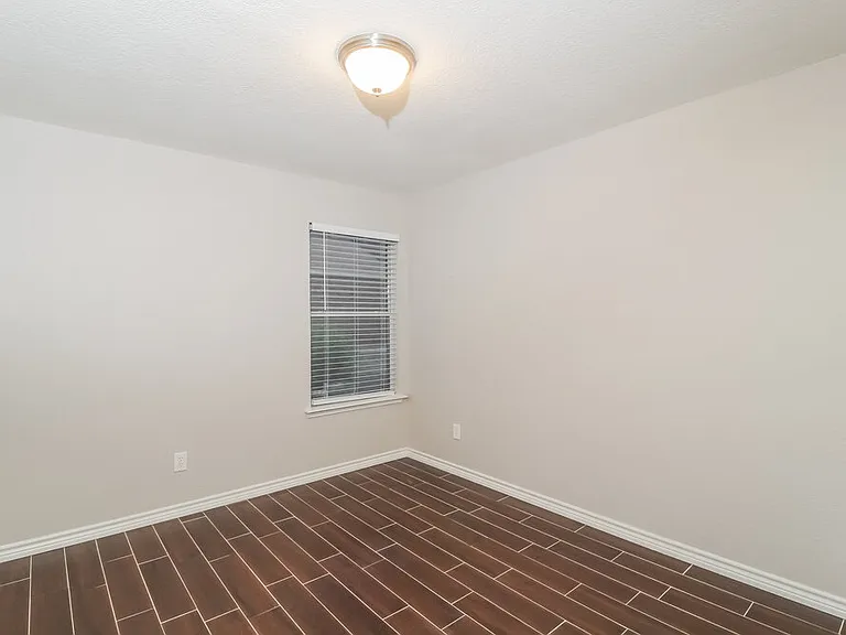 745 Poncho Ln — Photo 15