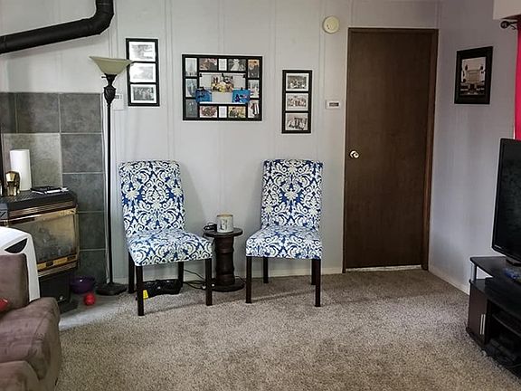 3rd image of 708 Lupine Cir