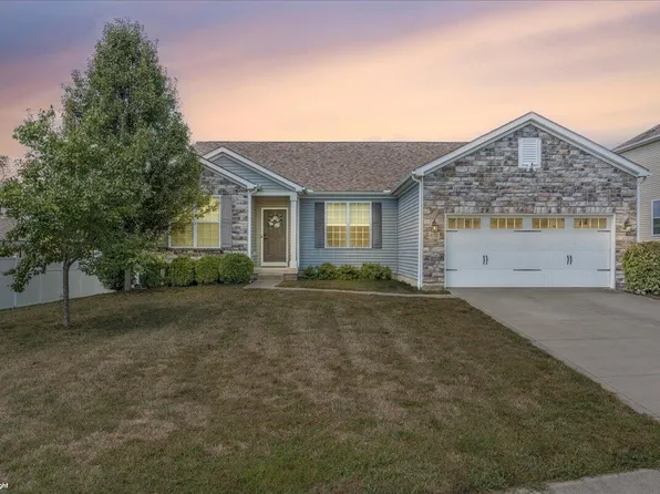 678 Green Forest Pl, Lithopolis, OH 43136