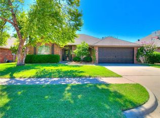 3120 Pine Hill Rd, Norman, OK 73072