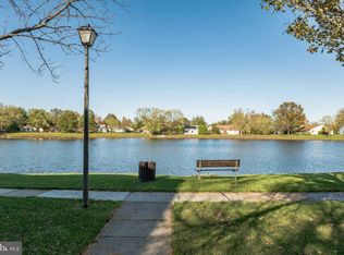 69 Sumac Ct, Mount Laurel, NJ 08054