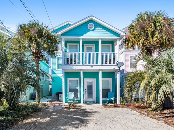 125 Rose Ln