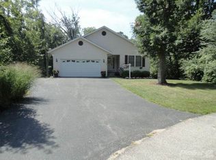 104 Waldemar Ct SW, Poplar Grove, IL 61065