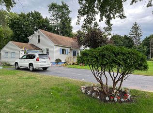 1090 Pixley Rd, Rochester, NY 14624