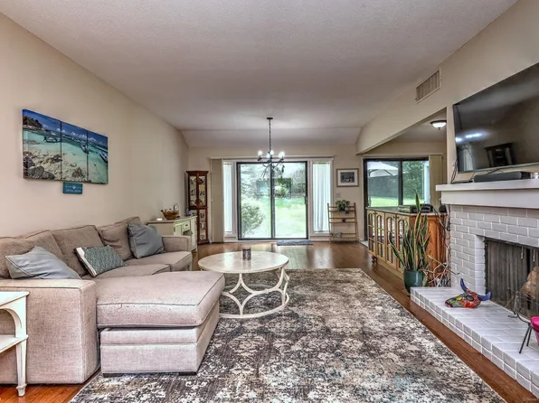 951 Heritage Village #B, Southbury, CT 06488
