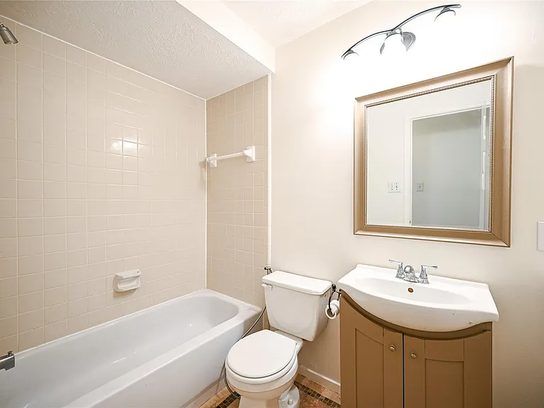 11906 Dinosaur Valley Dr — Photo 10