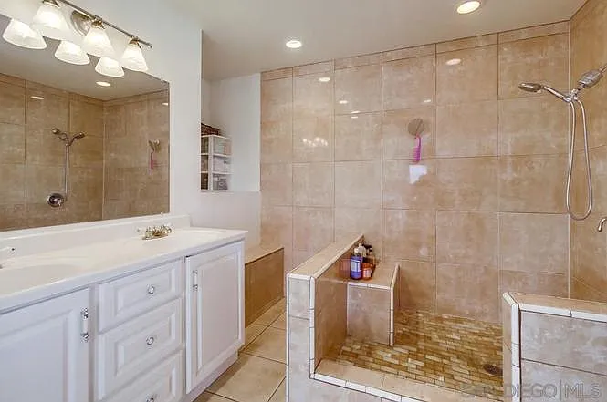 5954 Broadmoor Dr #1 — Photo 18