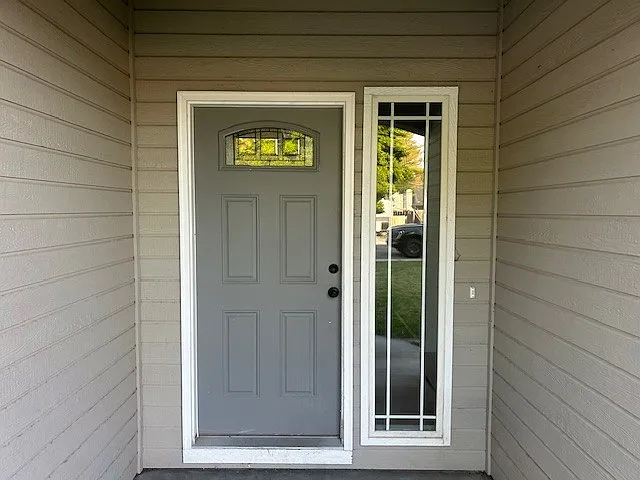3 bed, 1598 sqft, $2,250 — Photo 2