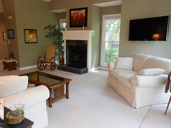5th image of 3697 Portman Ln SE
