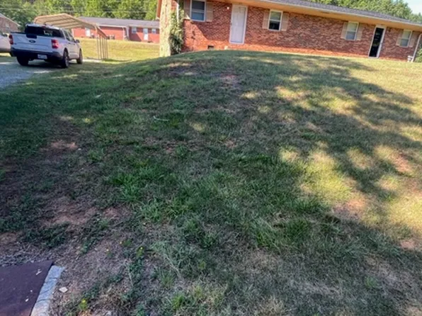 6919 Baker Dr APT B15, Shelby, NC 28152