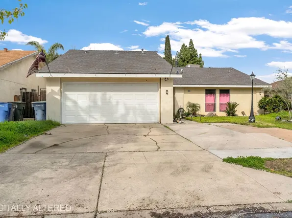 4883 E Geary St, Fresno, CA 93725