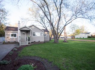 3110 Brisbane Ave, Commerce Township, MI 48390