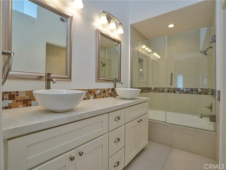 7401 Seabluff Dr #103 — Photo 12