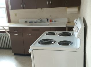 103 E Oak St, Palmyra, PA 17078