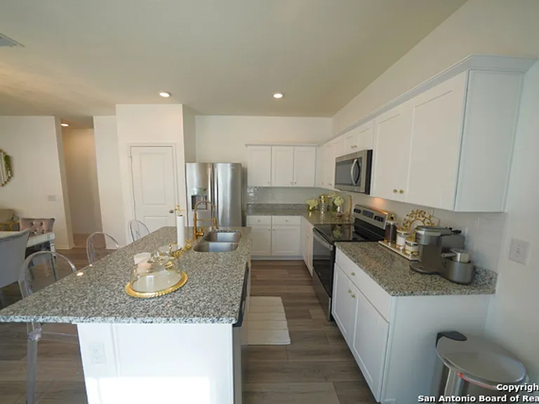5527 Rue Girard — Photo 26