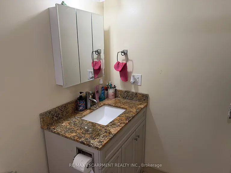 50 Mississauga Valley Blvd #1516 — Photo 16