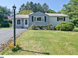 10 Rose Ln, West Chester, PA 19380