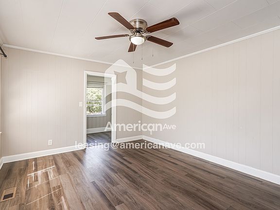 757366_003_living_room_14397339.jpg