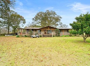 3 Diamond South Dr, Lumberton, MS 39455