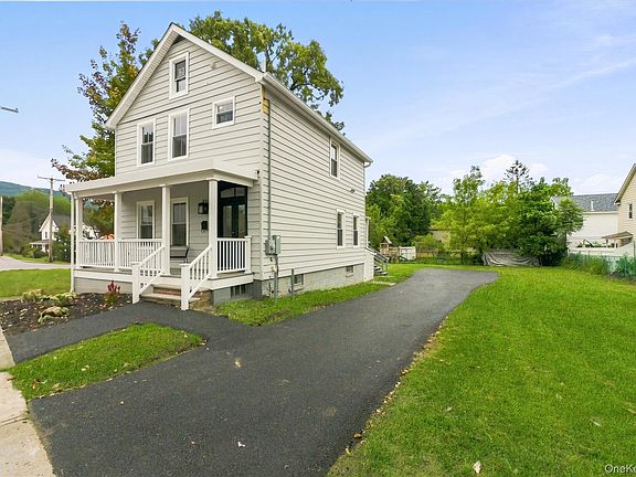 3rd image of 119 Verplanck Avenue
