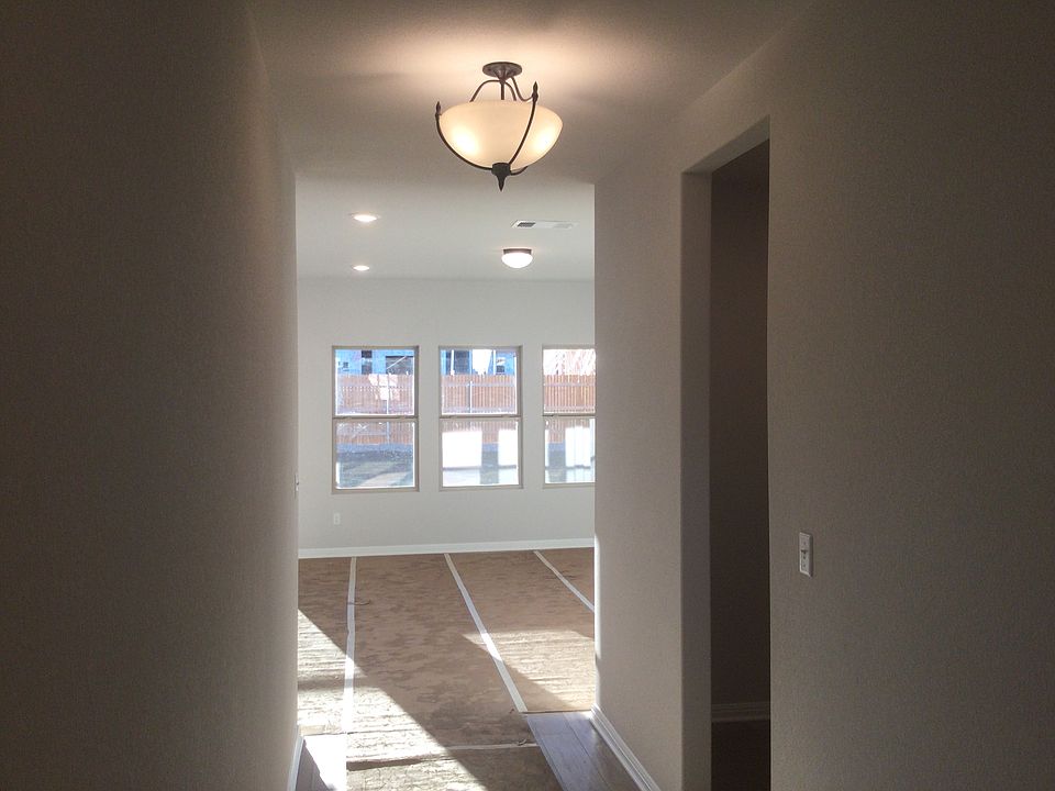 2605 Danbury Lane Elevation Image 1