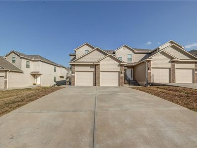 10542 Clubhouse Dr, Kansas City, KS, 66109