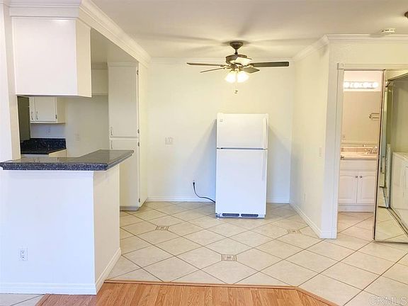 5th image of 210 Woodland Pkwy Unit 139