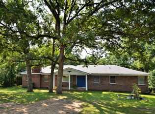 1900 Gravois Rd, High Ridge, MO 63049